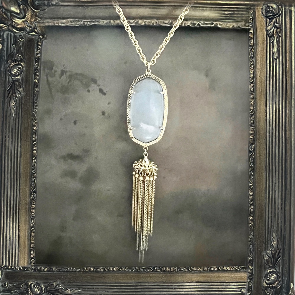 KENDRA SCOTT • Gold Rayne Cat’s Eye Tassel Necklace - Picture 4 of 4